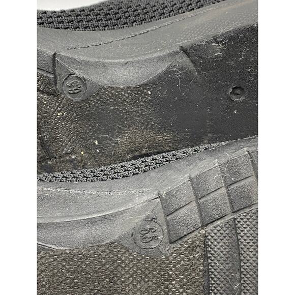 TOMMY BAHAMA Women's Black Knit Round-Toe Casual Lightweight Slip-On Shoes SZ6.5 - Picture 8 of 10